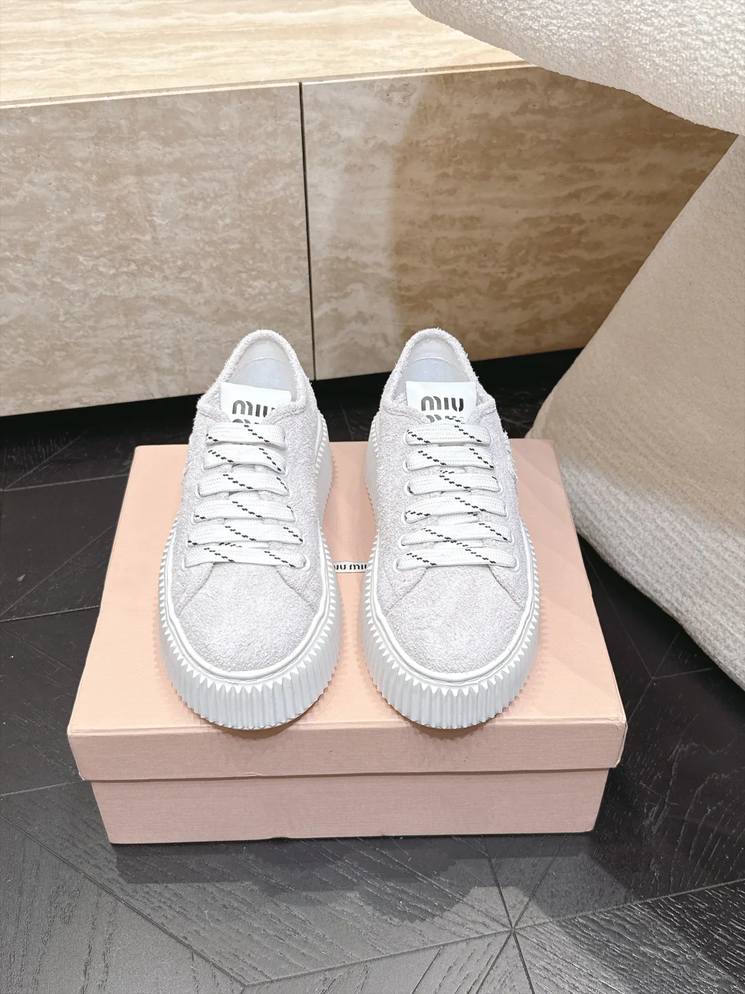 Кроссовки Женские Miu Miu 17968858