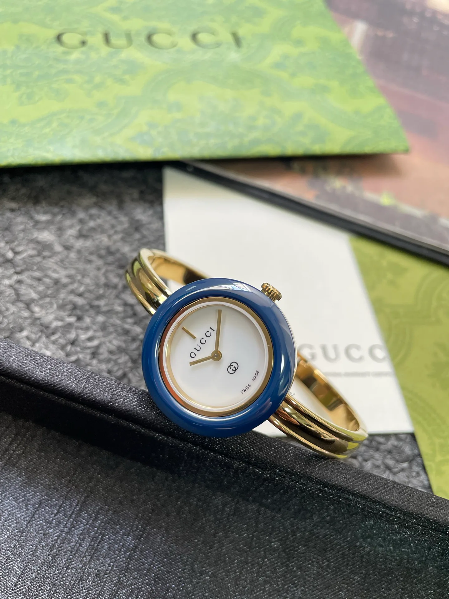 Часы Женские Gucci 798080