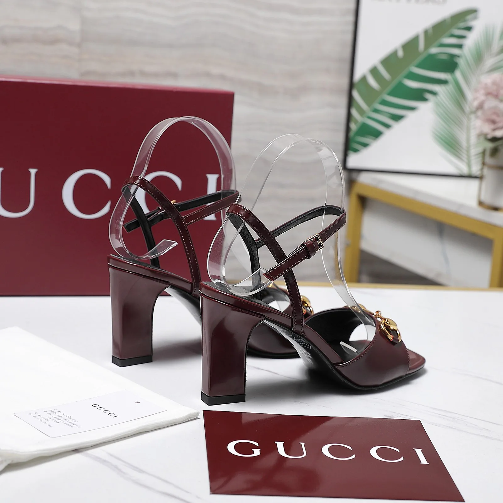 Босоножки Женские Gucci 13542410