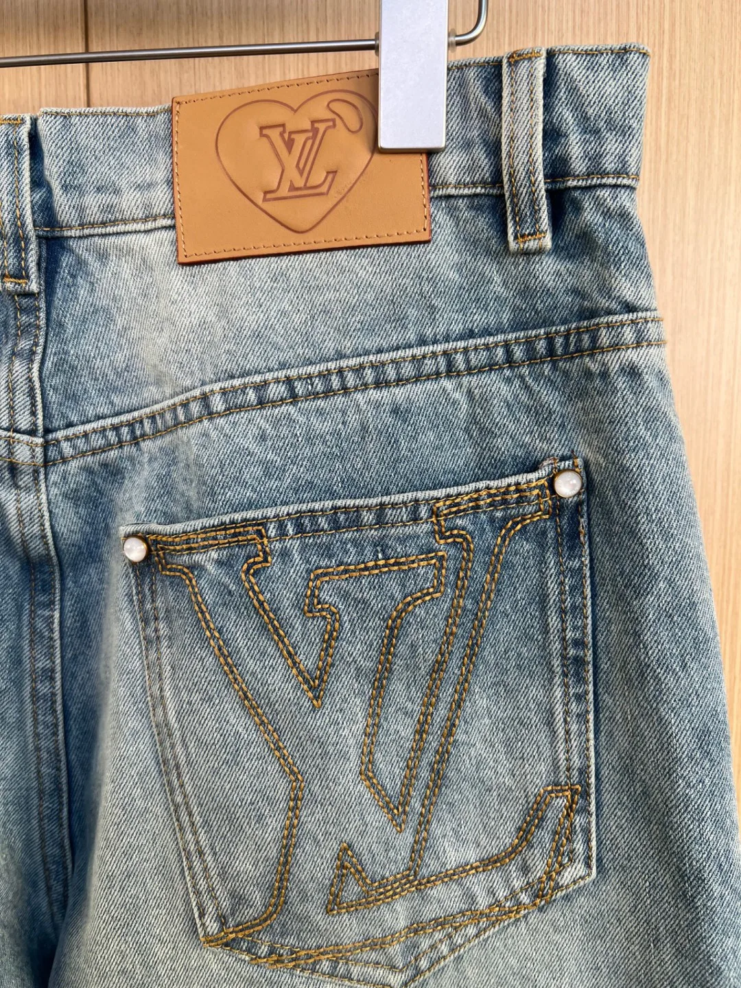 Джинсы Мужские Louis Vuitton 18179324