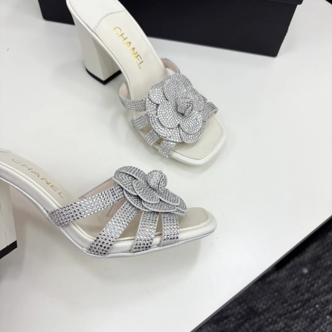 Сандалии Женские Chanel 12584308