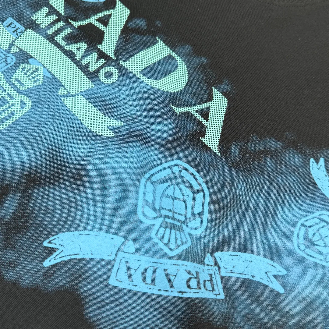 Футболки Женские Prada 11393794