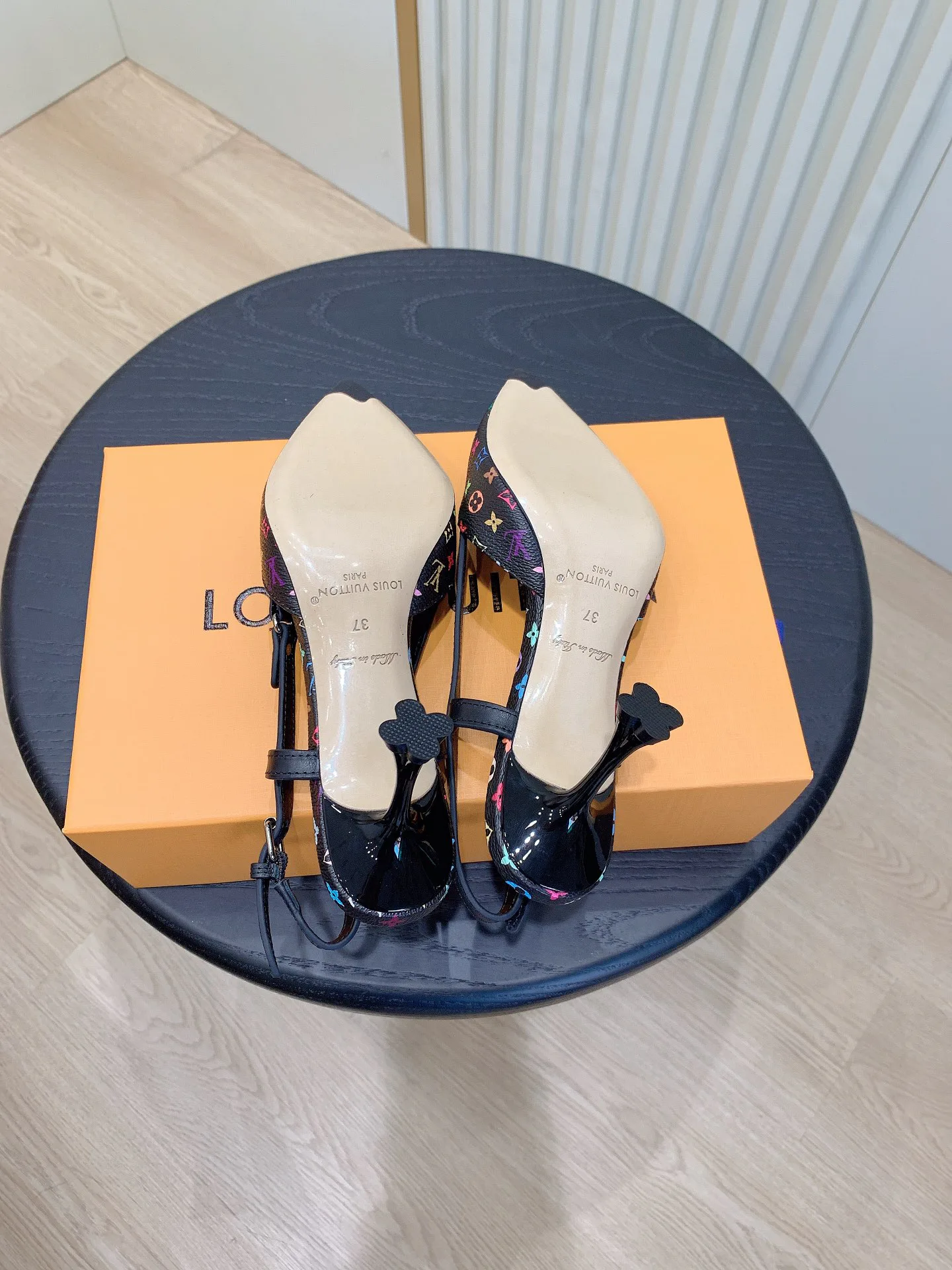 Туфли Женские Louis Vuitton 1834457