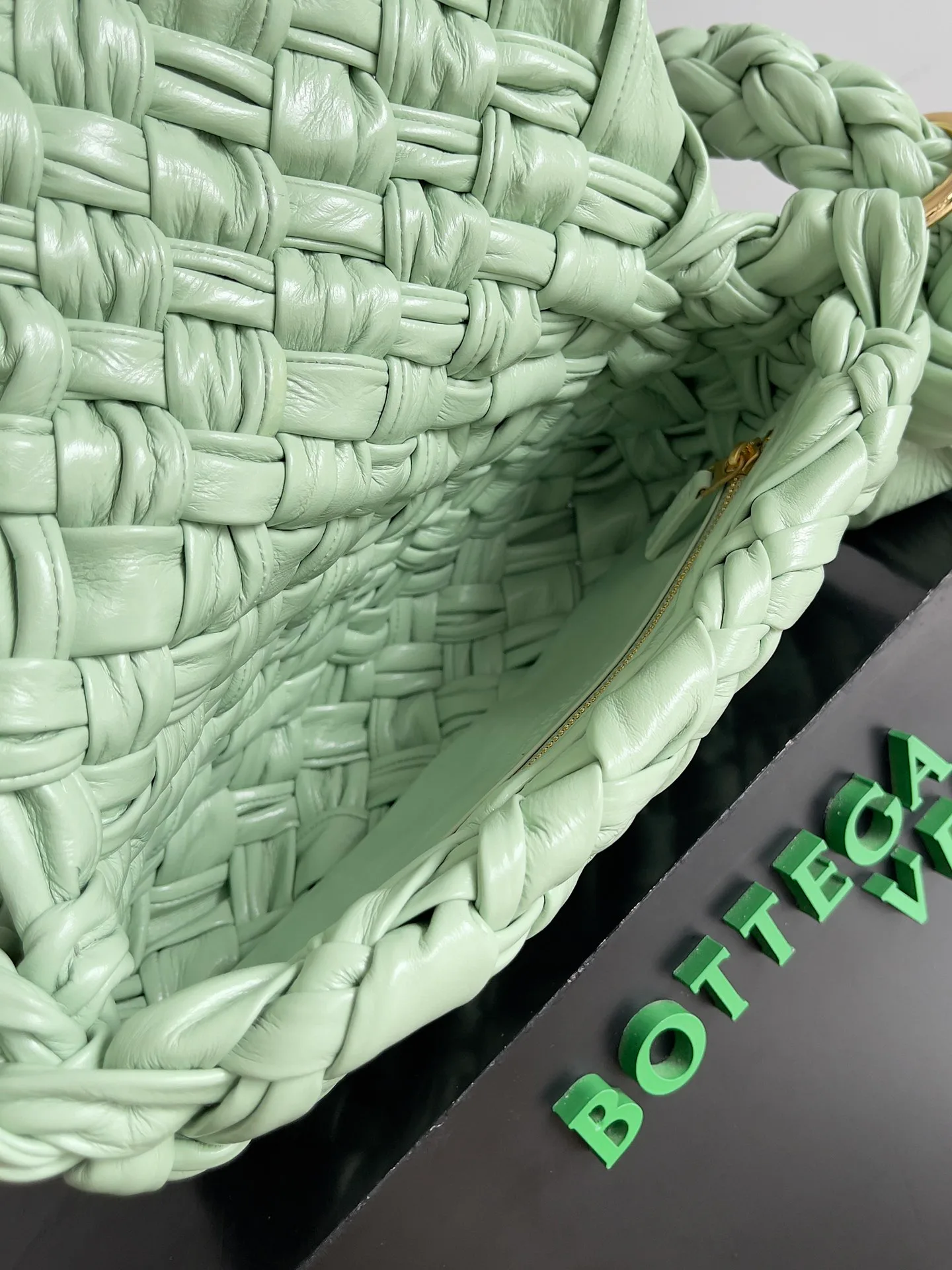 Сумки На Ремне Женские Bottega Veneta 831653