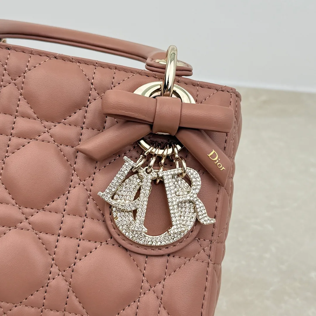 Классические Сумки Женские Christian Dior 18116220