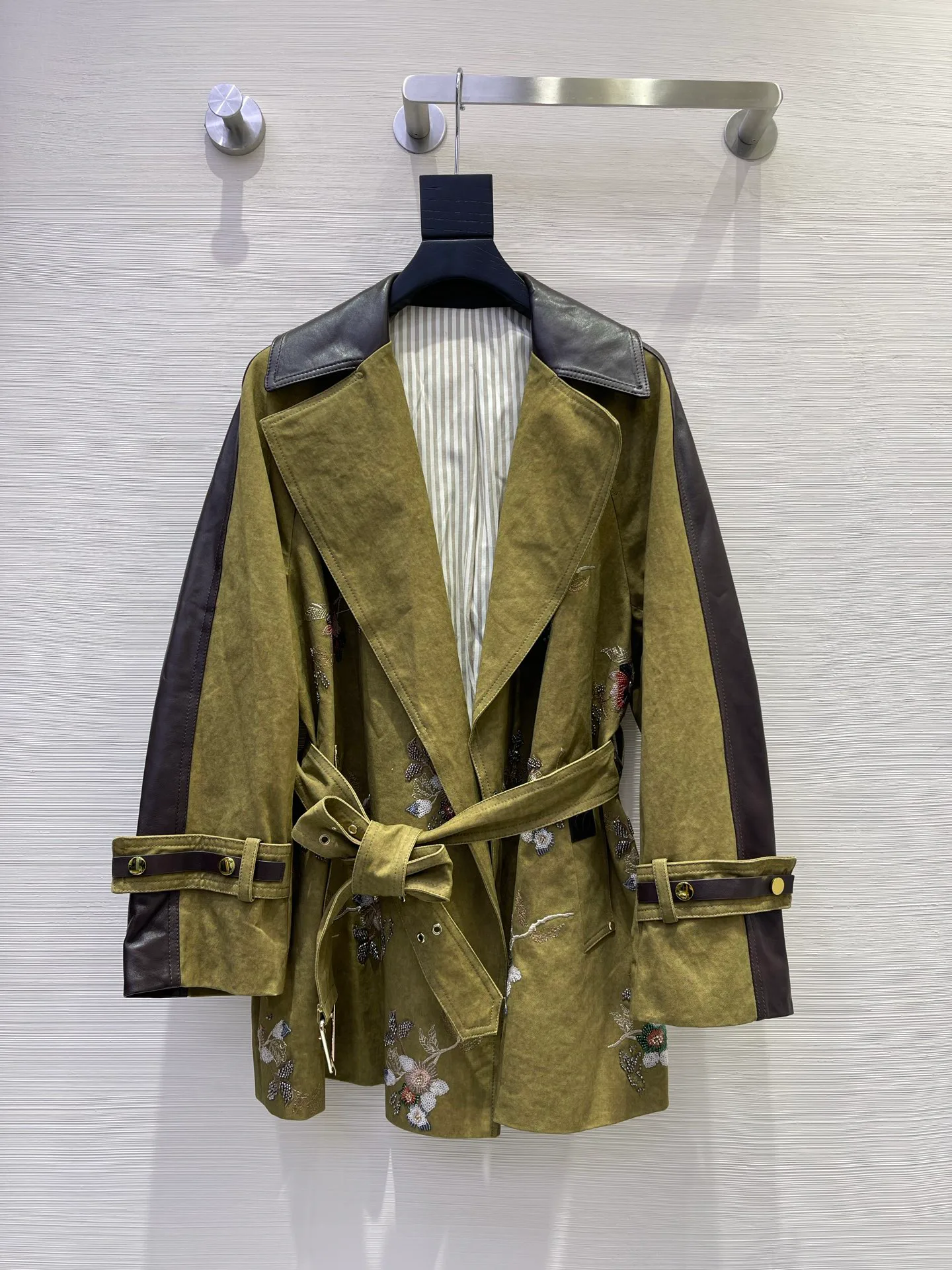 Кожаные Куртки И Дублёнки Женские Bottega Veneta 11164784