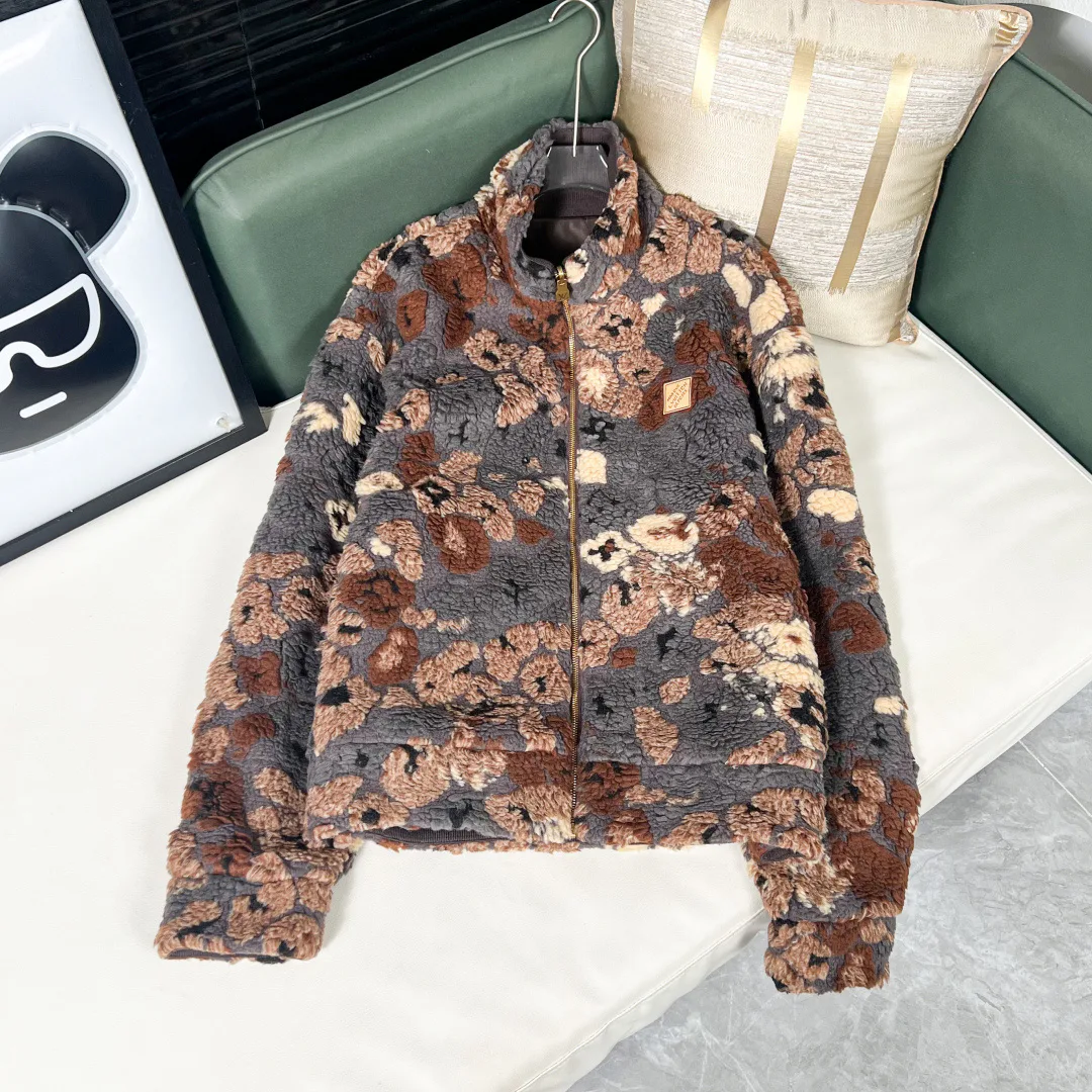 Куртки И Пуховики Женские Louis Vuitton 1525077