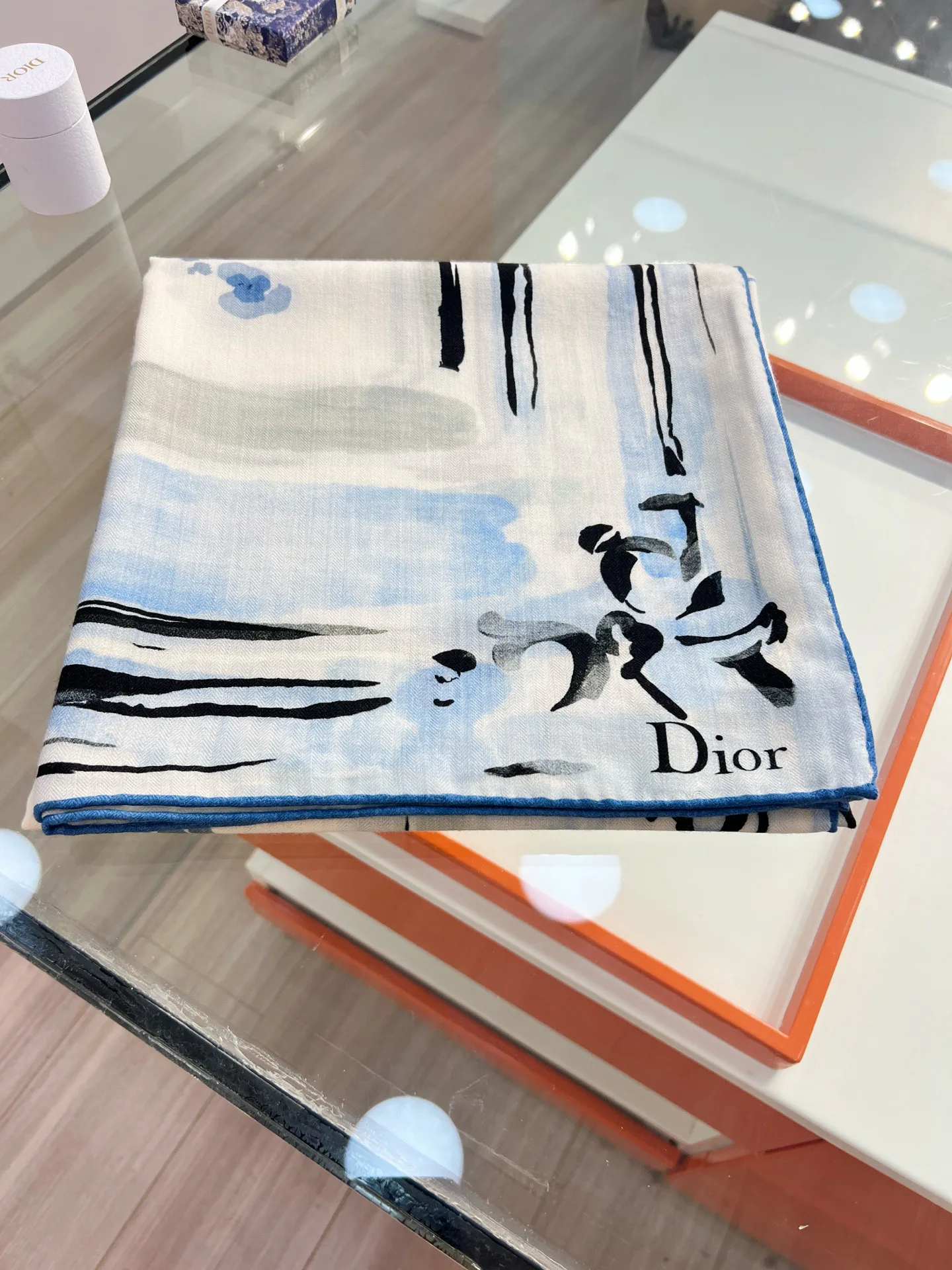Платки Christian Dior 18468994