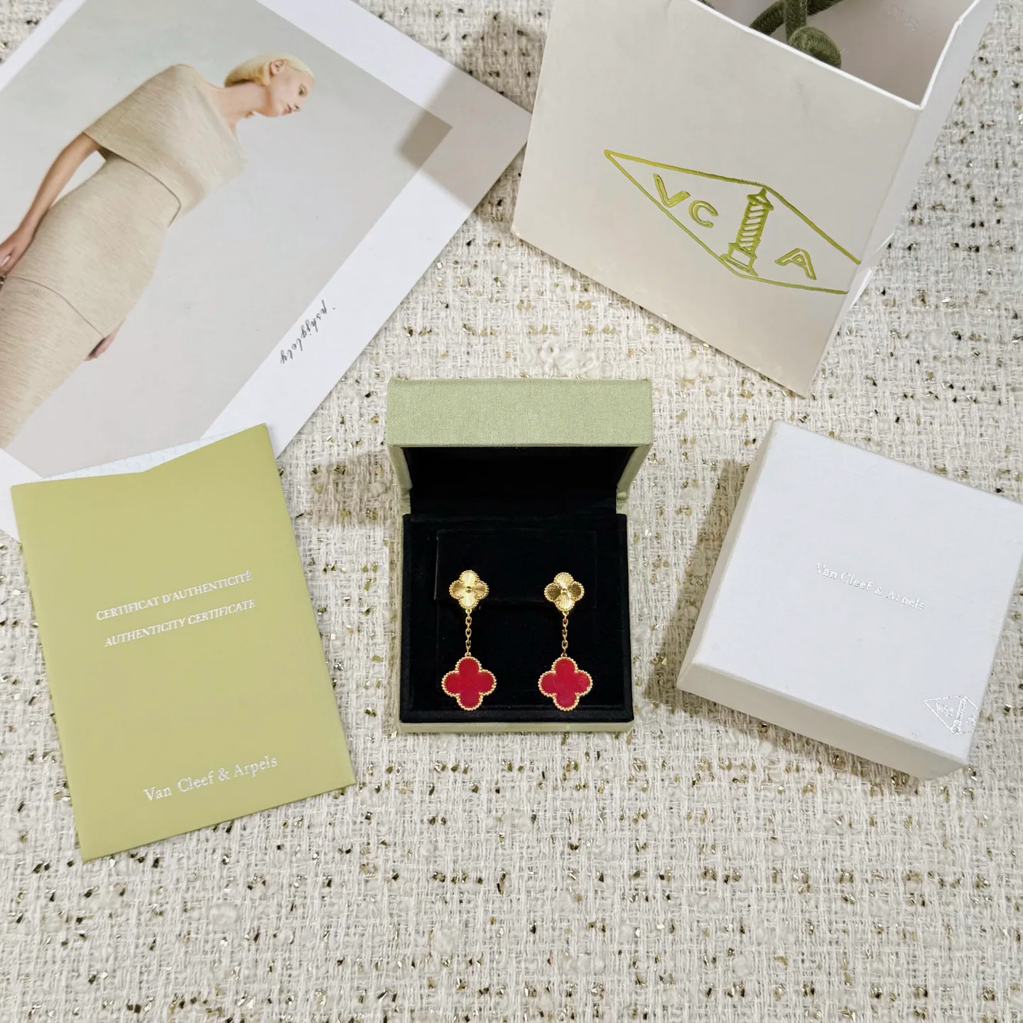 Бижутерия Van Cleef & Arpels 17936957