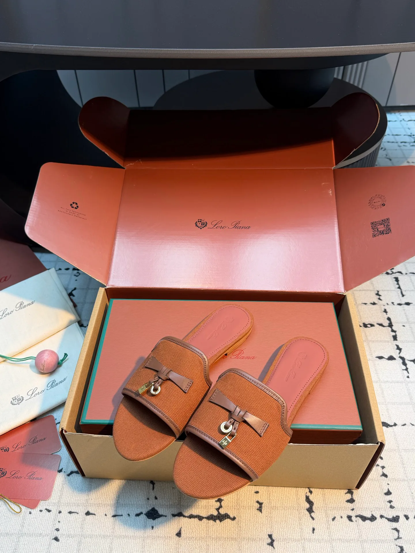 Шлепанцы Женские Loro Piana 15108313