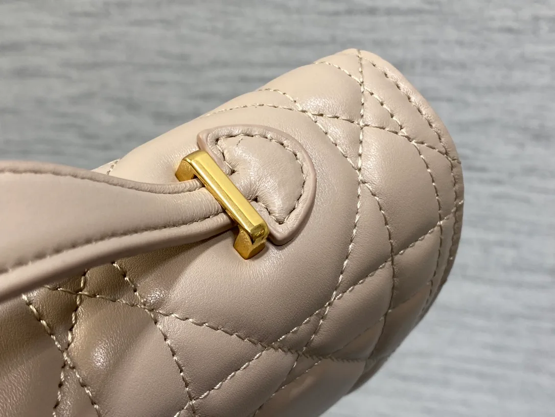 Клатчи Женские Christian Dior 11412684