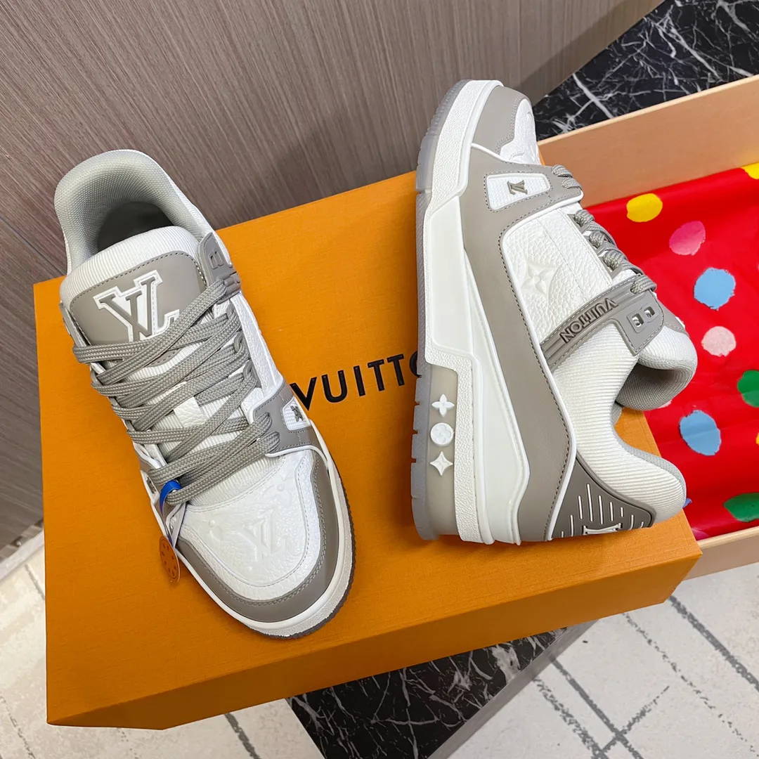 Кроссовки Женские Louis Vuitton 3470504