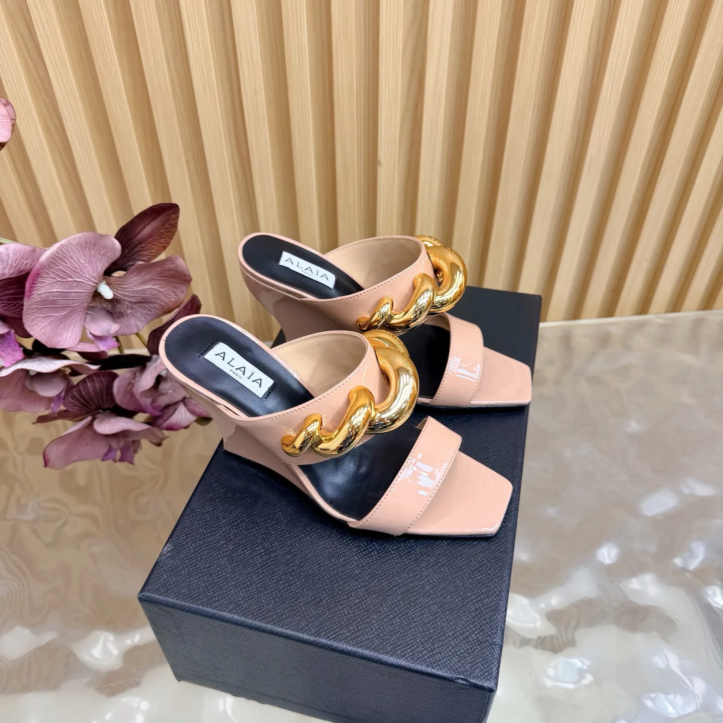 Босоножки Женские Alaia 11065097