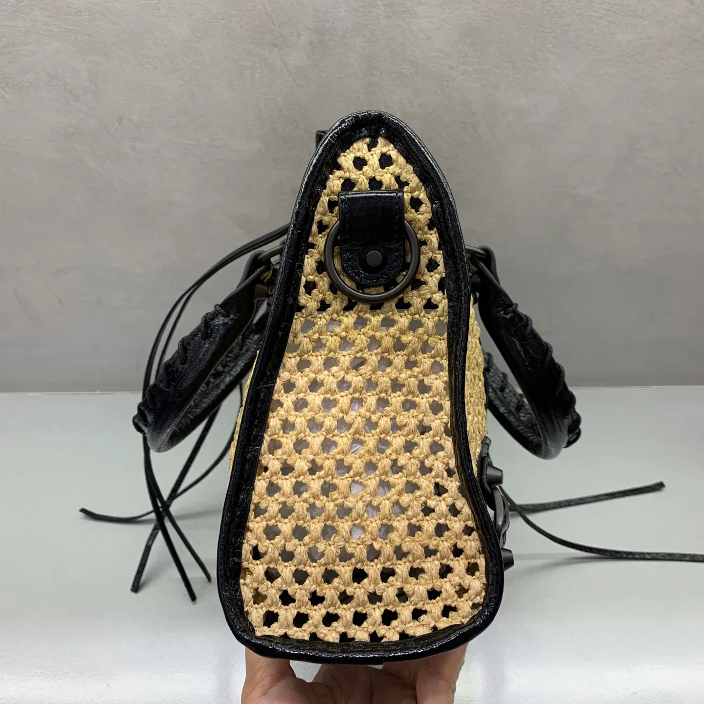 Классические Сумки Женские Balenciaga 17419169