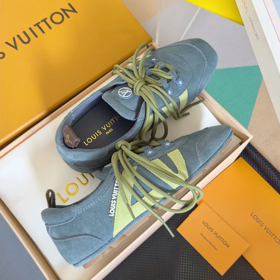 Кроссовки Женские Louis Vuitton 3098236