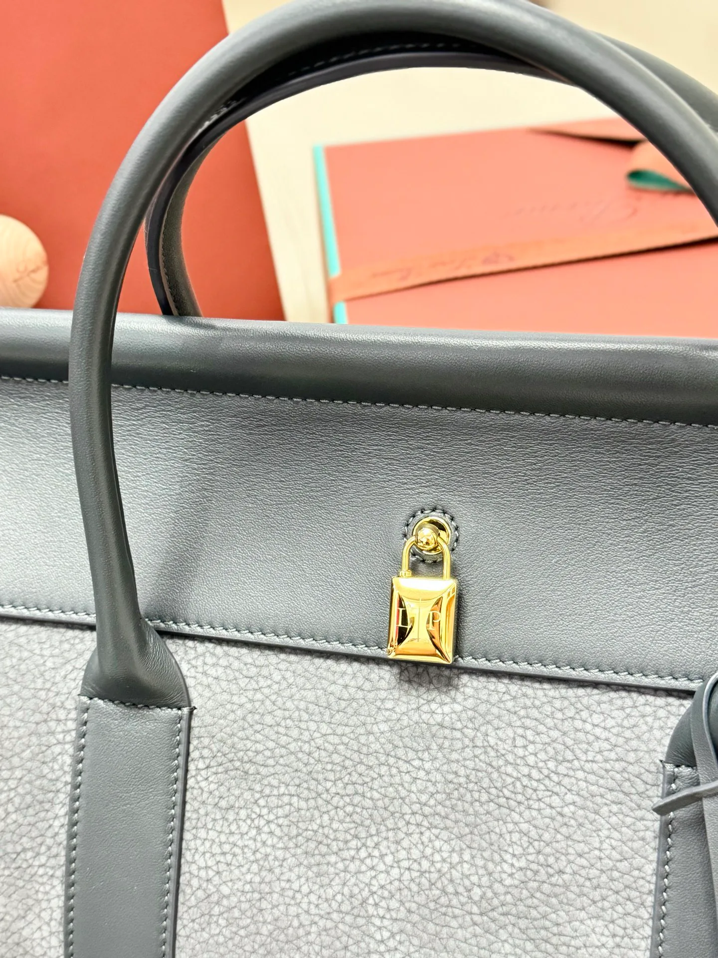 Классические Сумки Женские Loro Piana 11472592