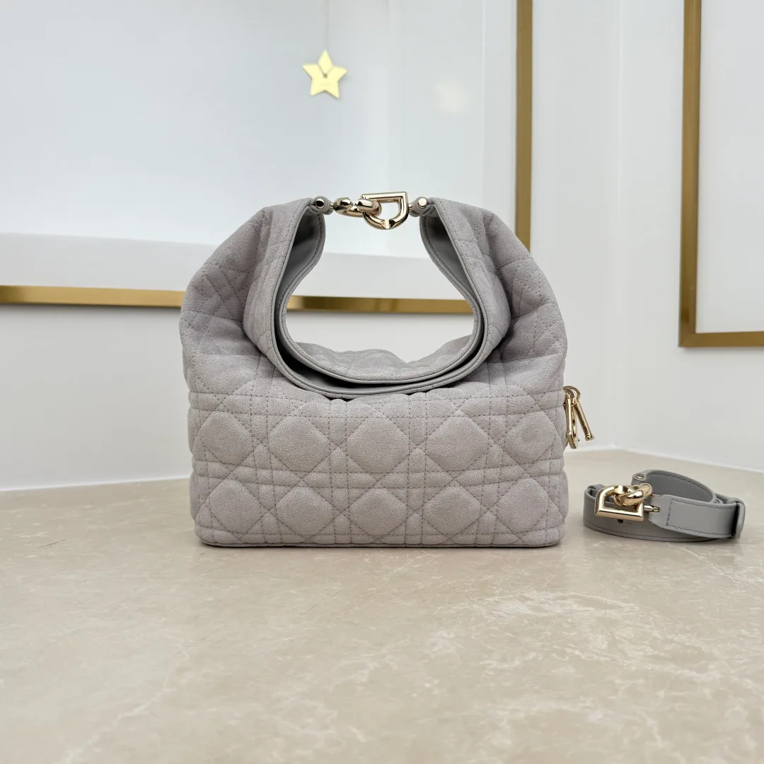 Классические Сумки Женские Christian Dior 18116274