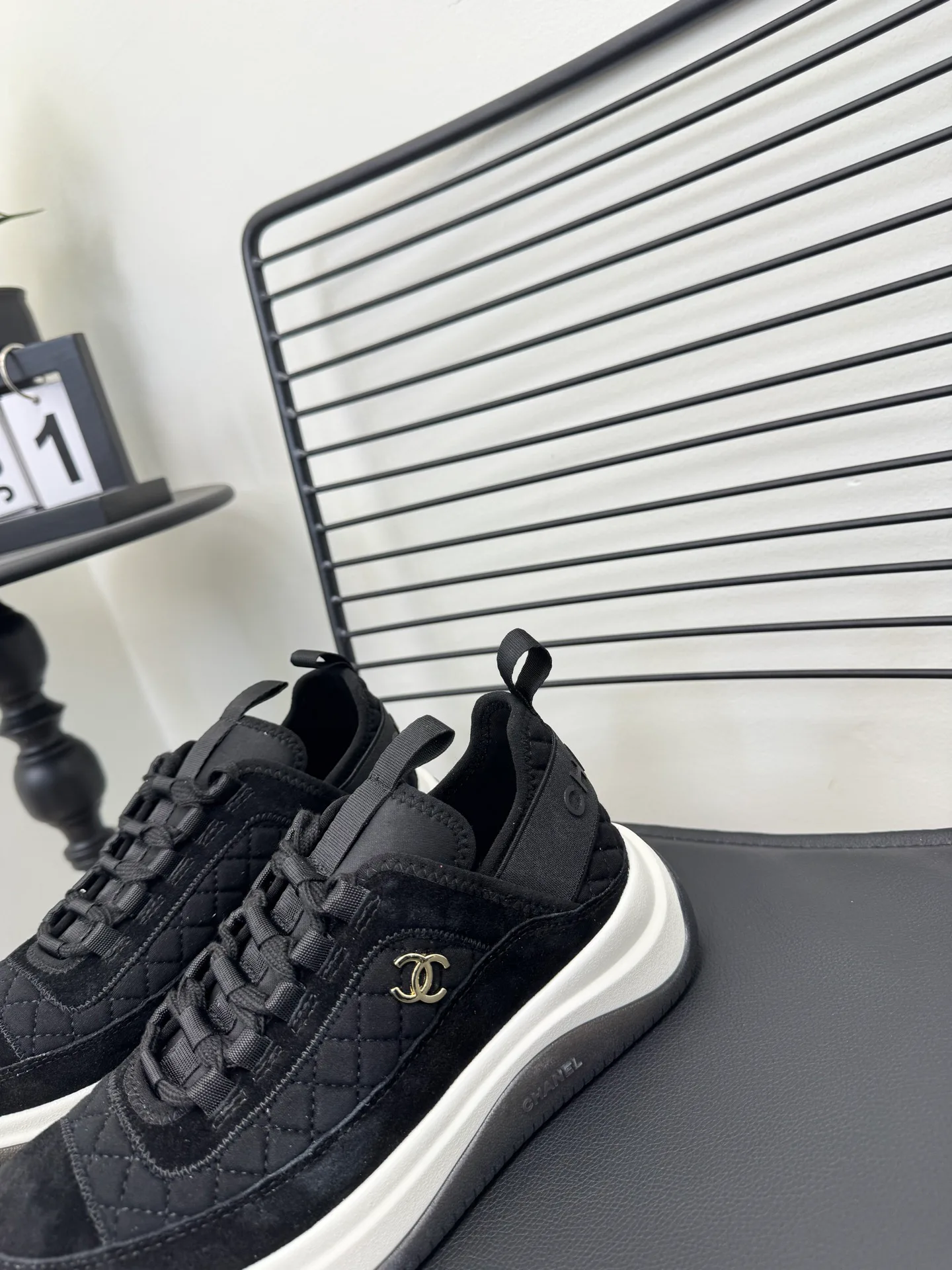 Кроссовки Женские Chanel 11494634