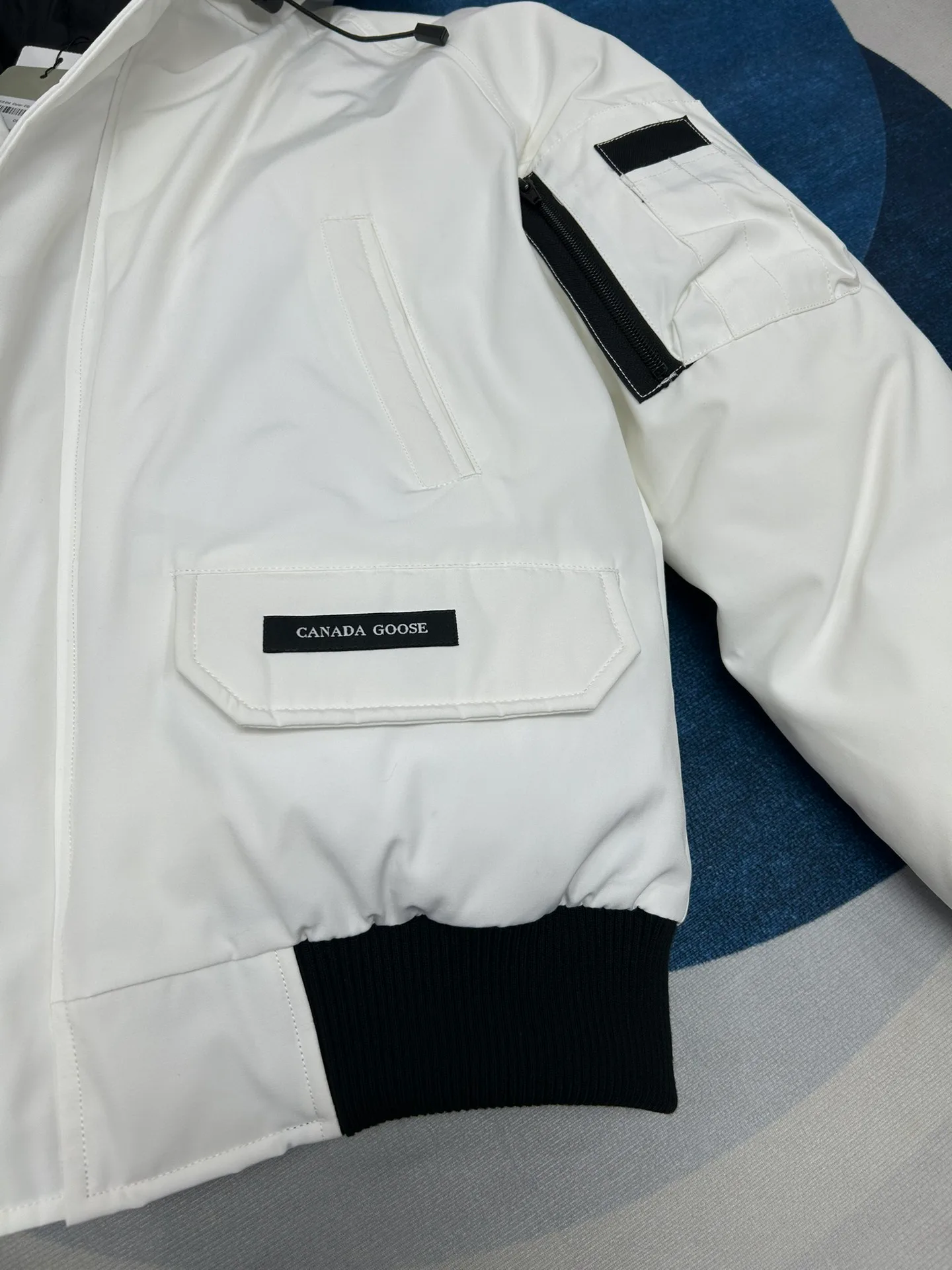 Куртки И Пуховики Женские Canada Goose 1956447