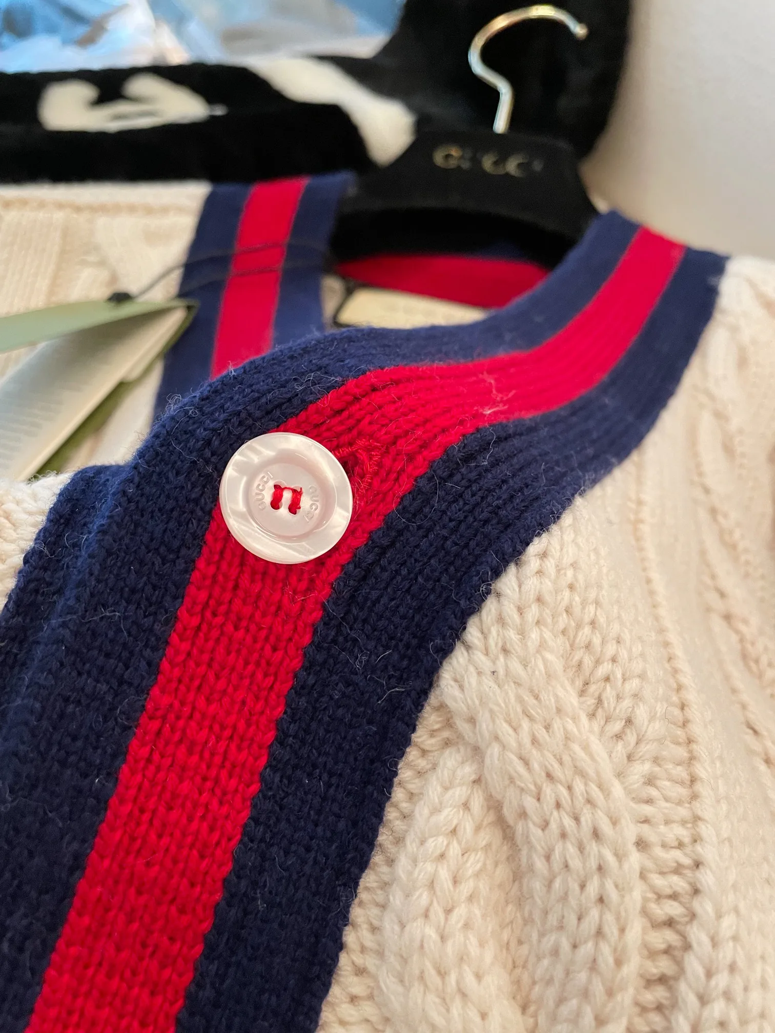 Джемперы И Свитеры Женские Gucci 16549