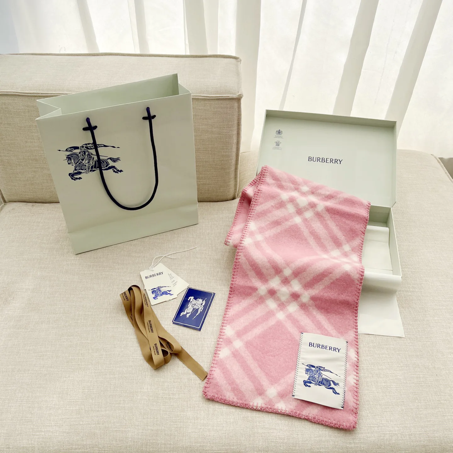 Шарфы Burberry 89469