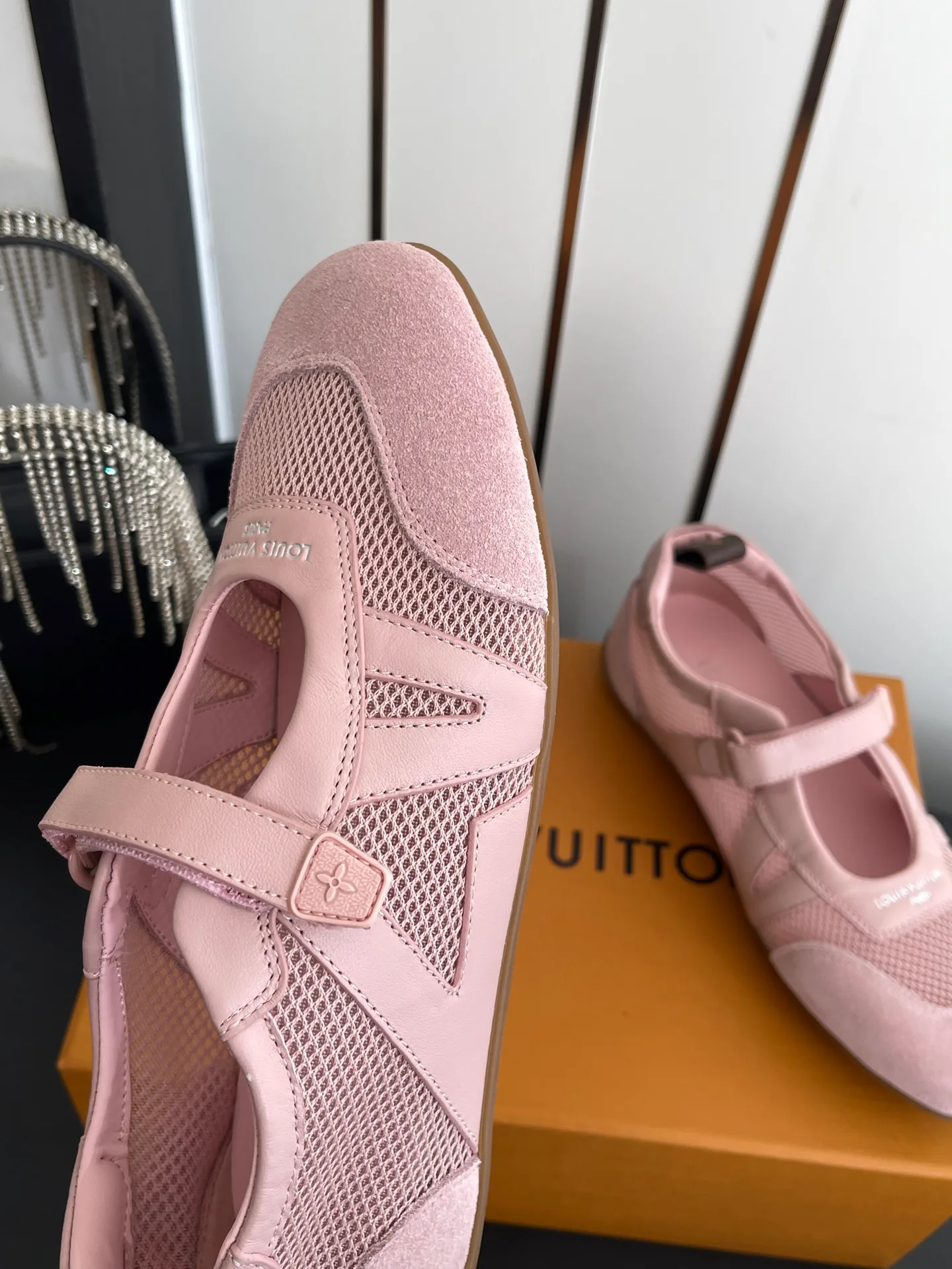 Балетки Женские Louis Vuitton 17908538