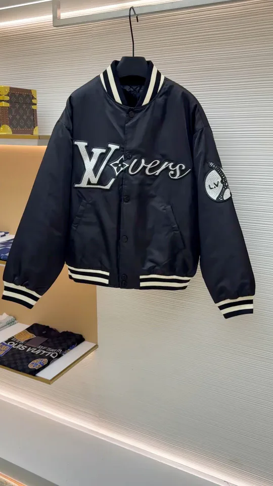 Куртки И Пуховики Женские Louis Vuitton 412766