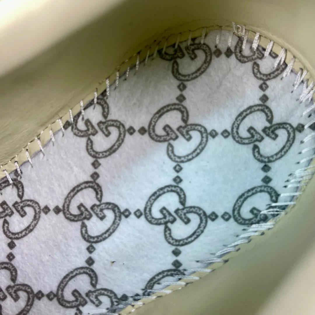 Кроссовки Женские Gucci 5879902