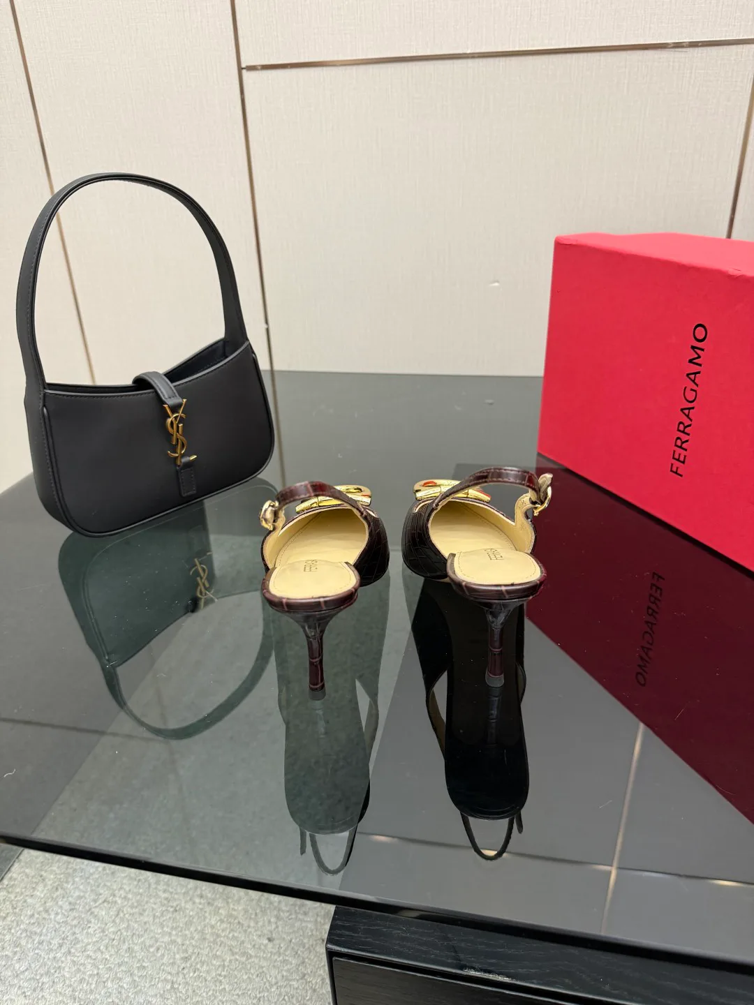 Туфли Женские Salvatore Ferragamo 1498821