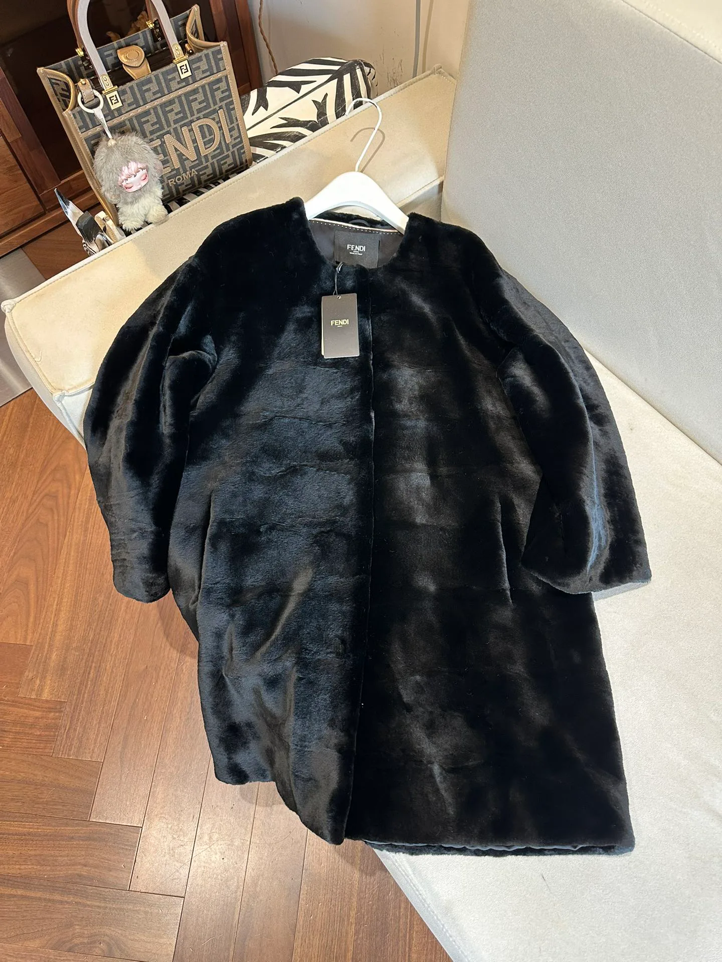 Шубы Женские Fendi 918054