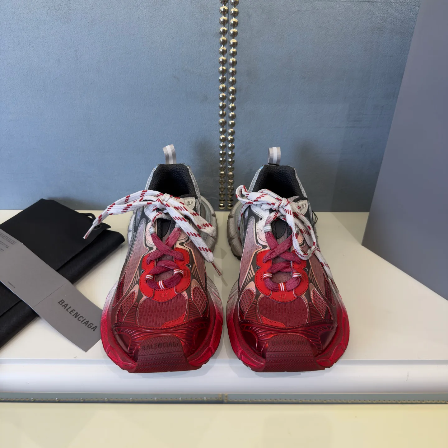 Кроссовки Женские Balenciaga 10997386