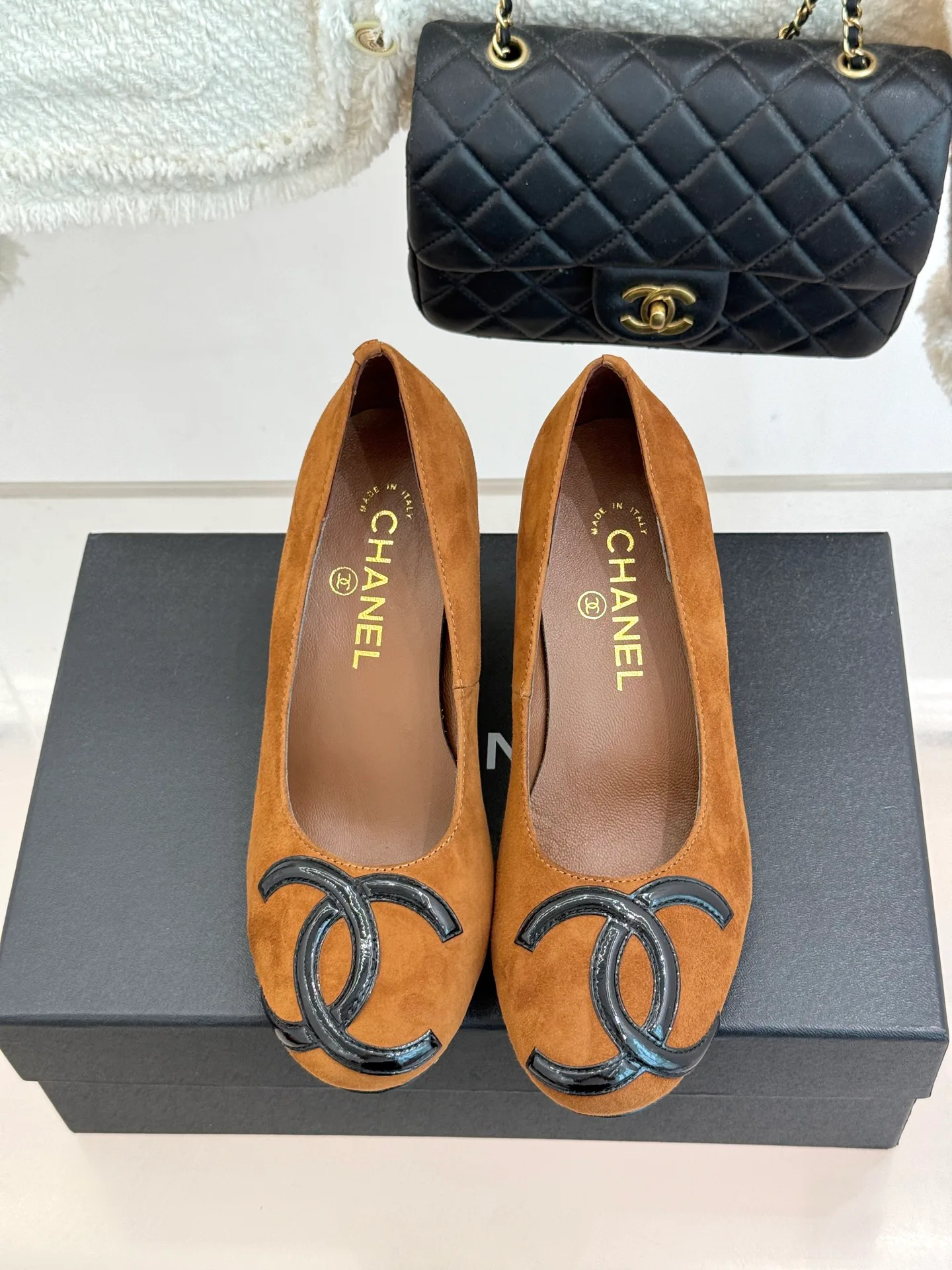 Туфли Женские Chanel 18154796