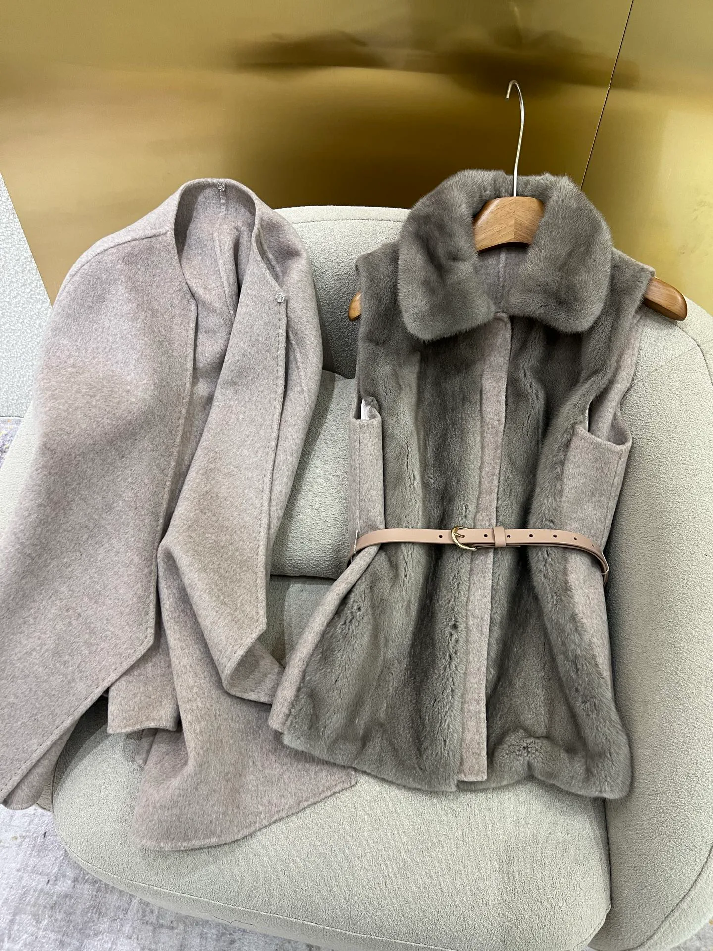 Пальто Женские Loro Piana 19467051