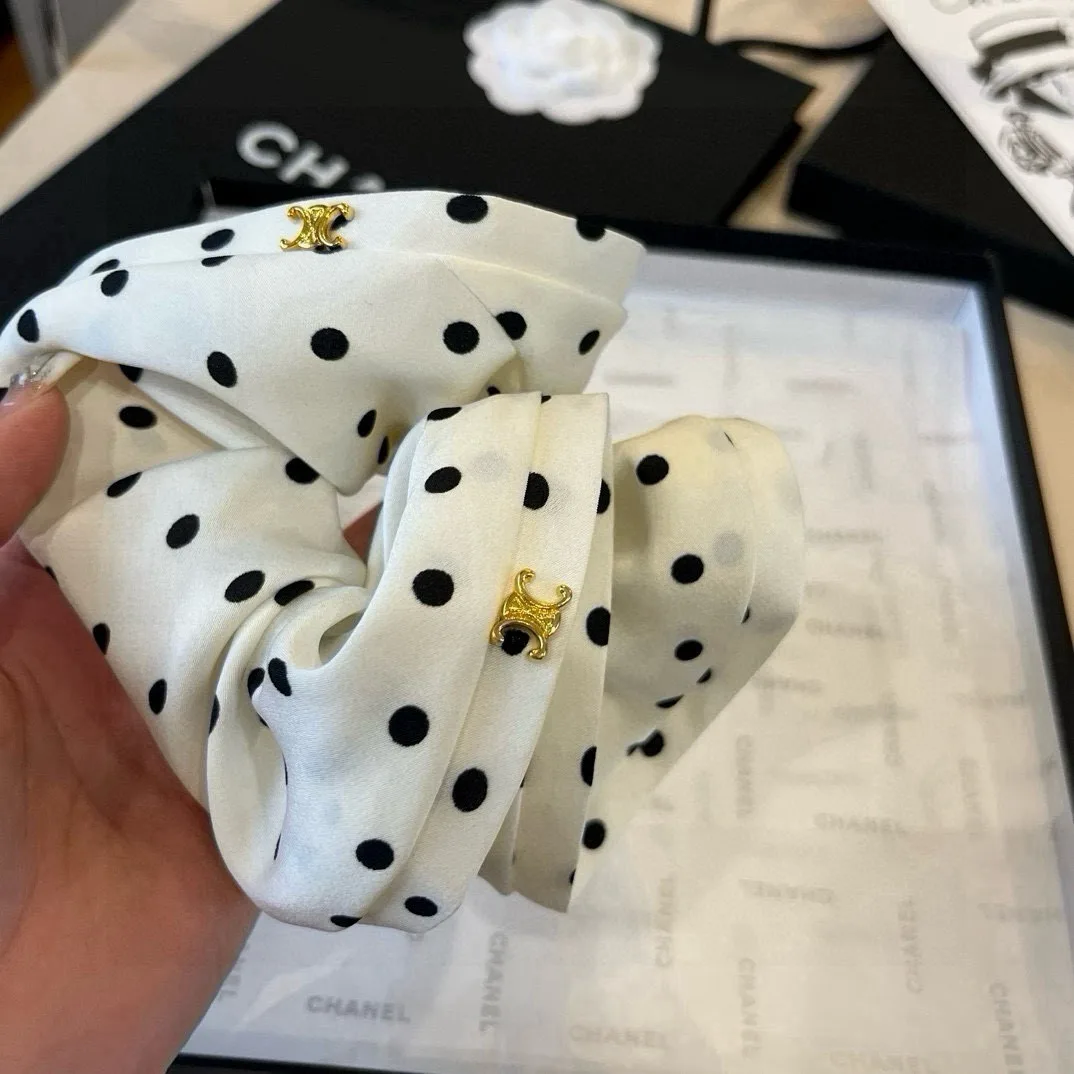 Головные Уборы Celine 1813535