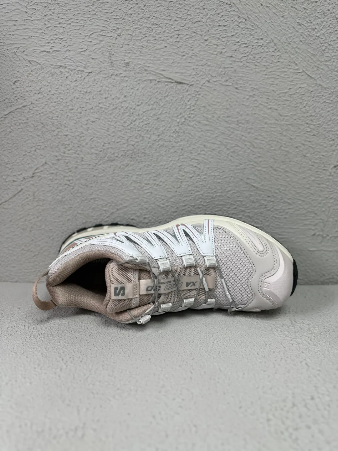 Кроссовки Женские Salomon 17962210
