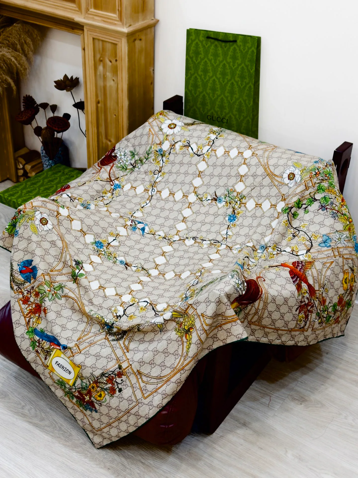 Шарфы Gucci 163734