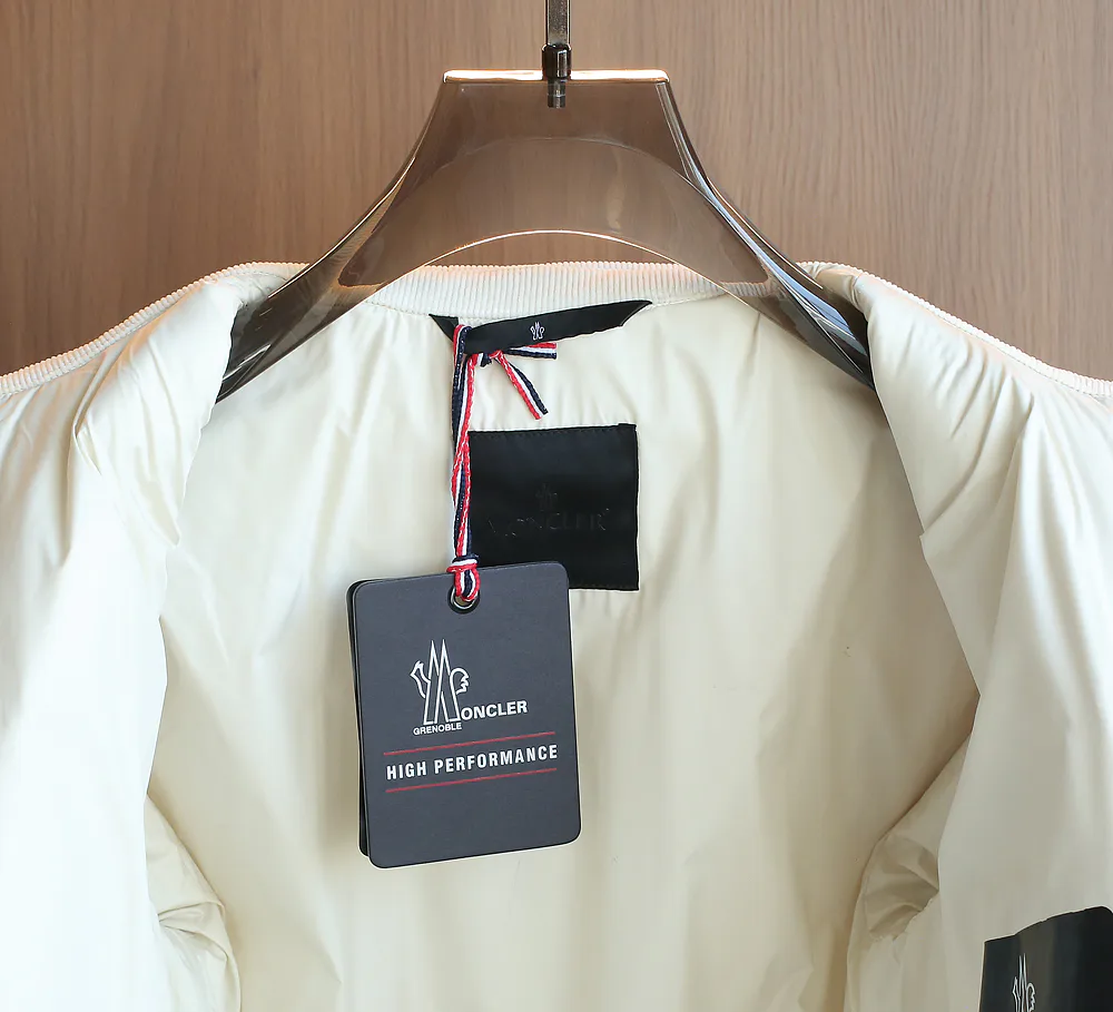 Куртки Мужские Moncler 384004