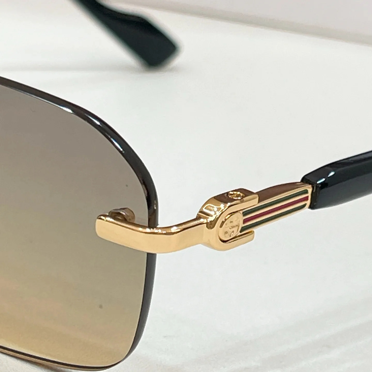 Очки Gucci 11679533