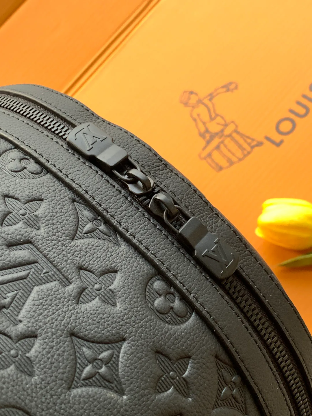 Рюкзаки Женские Louis Vuitton 11070667