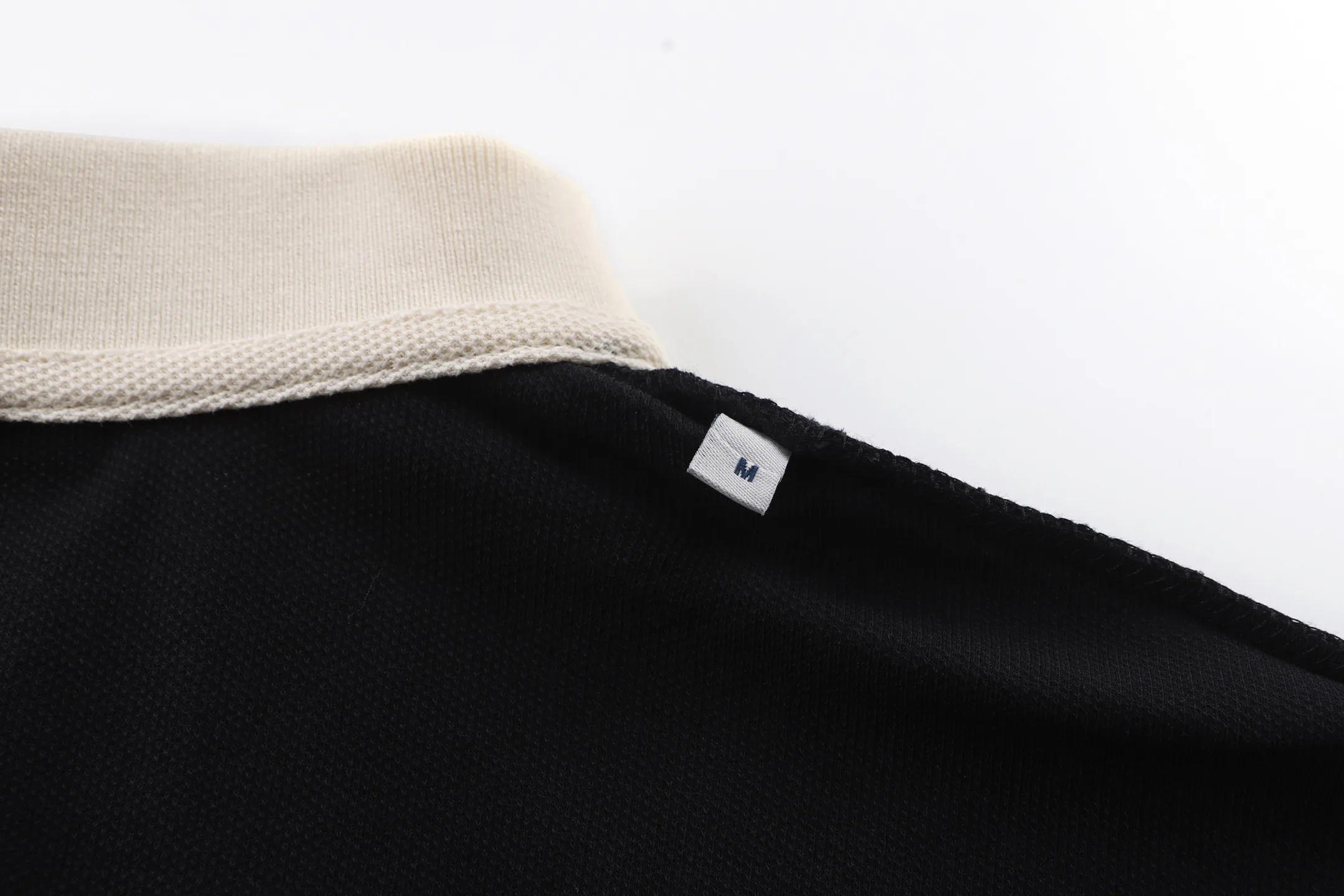 Футболки Женские Moncler 9891398