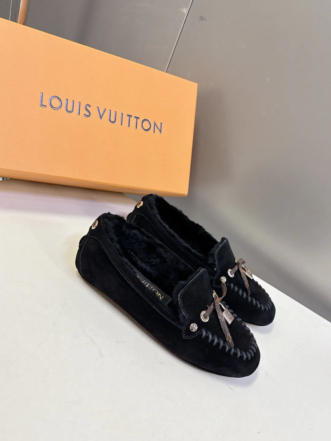 Лоферы И Мокасины Женские Louis Vuitton 455439