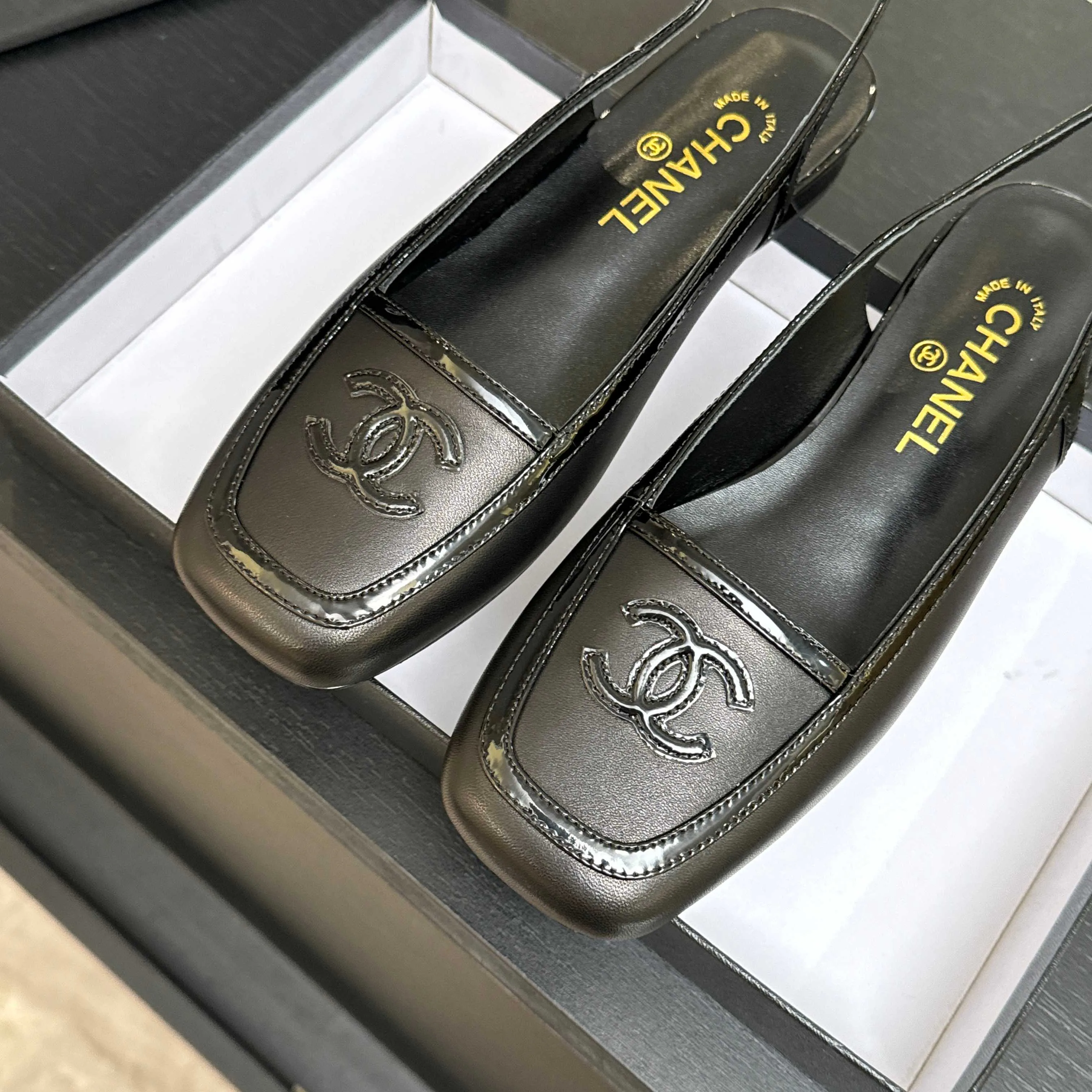 Туфли Женские Chanel 17514928