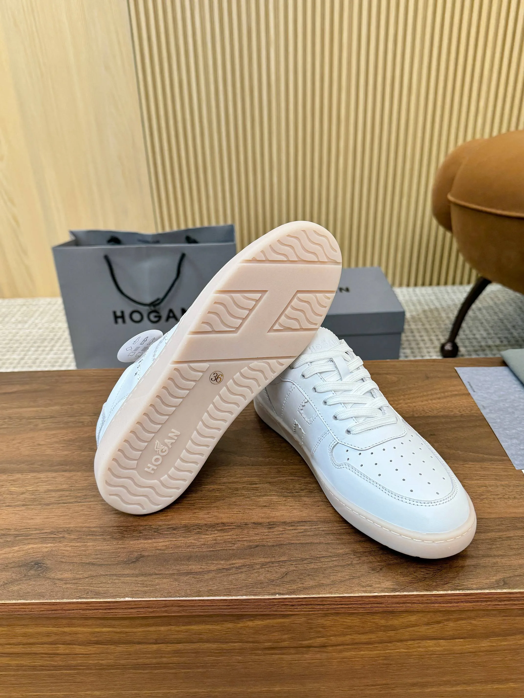 Кроссовки Женские Hogan 12783846