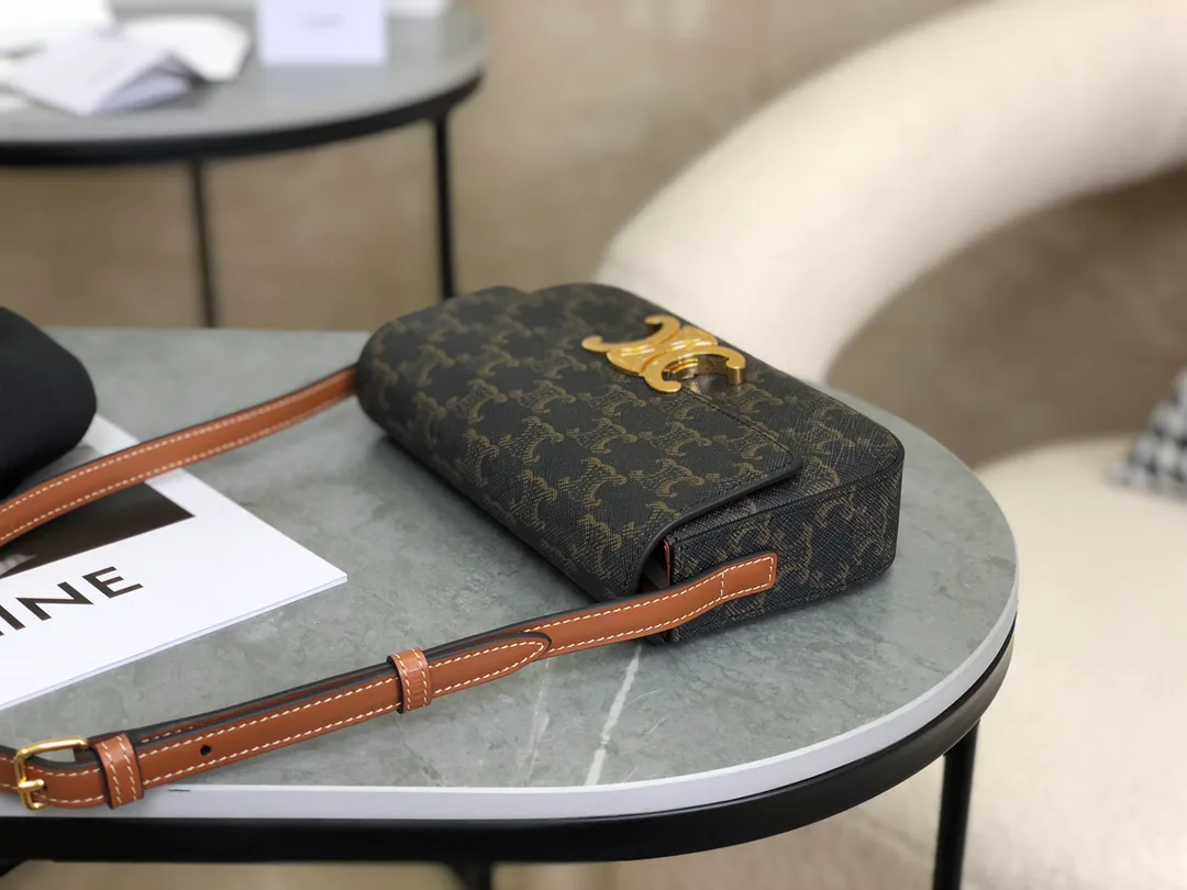 Классические Сумки Женские Celine 18210840