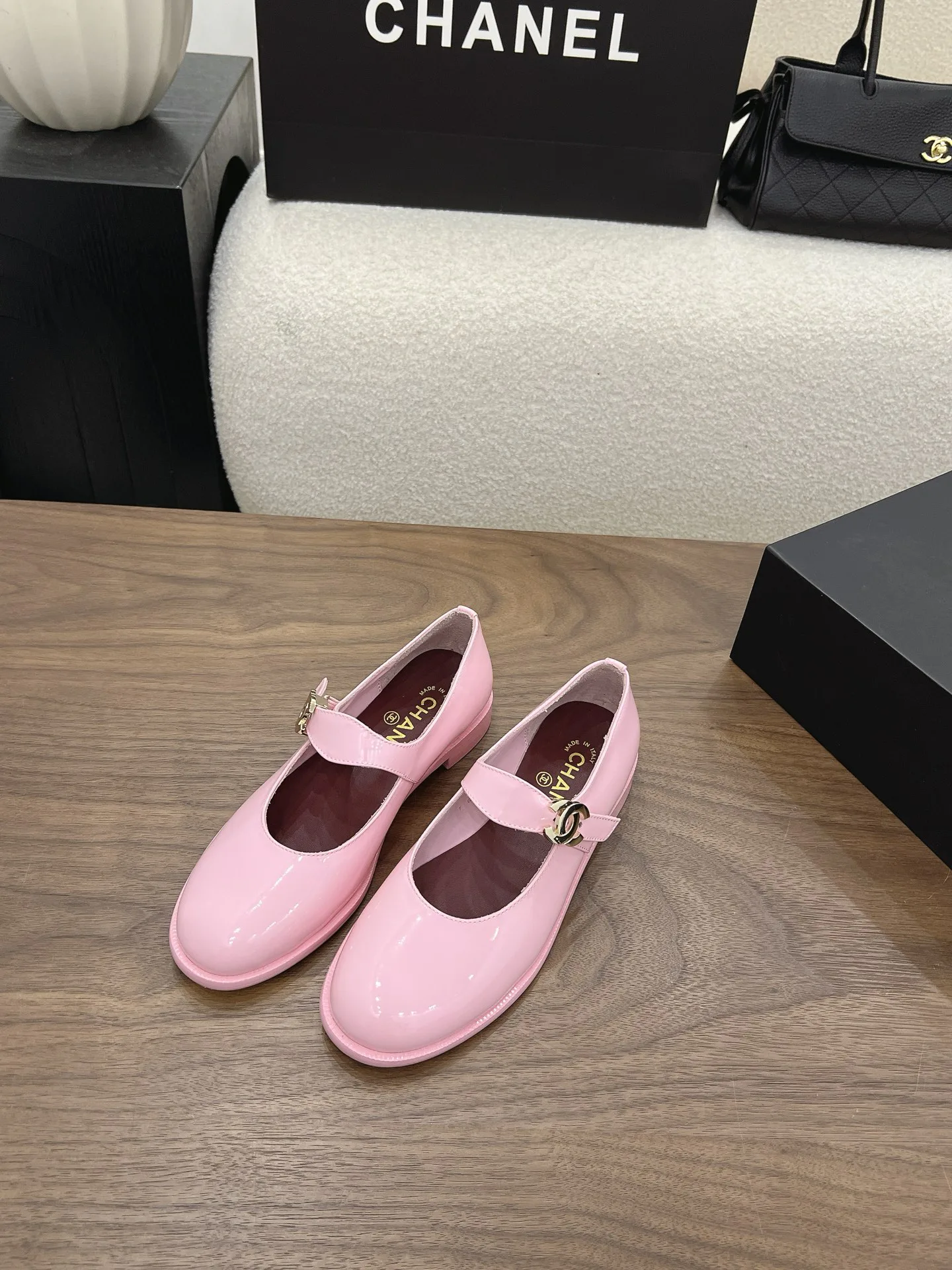 Туфли Женские Chanel 17342630
