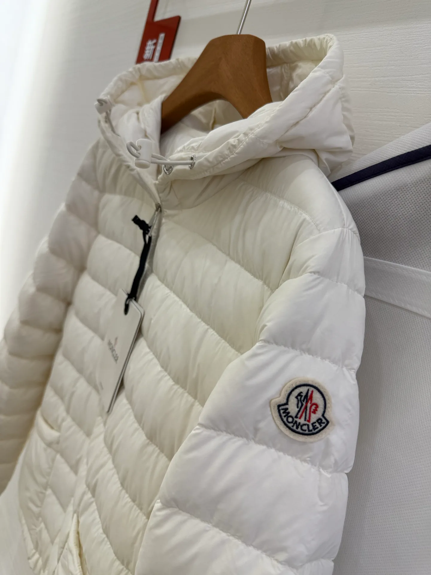 Куртки И Пуховики Женские Moncler 18043436