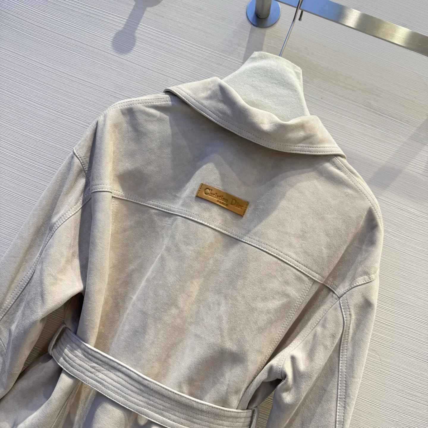 Куртки И Пуховики Женские Christian Dior 95383