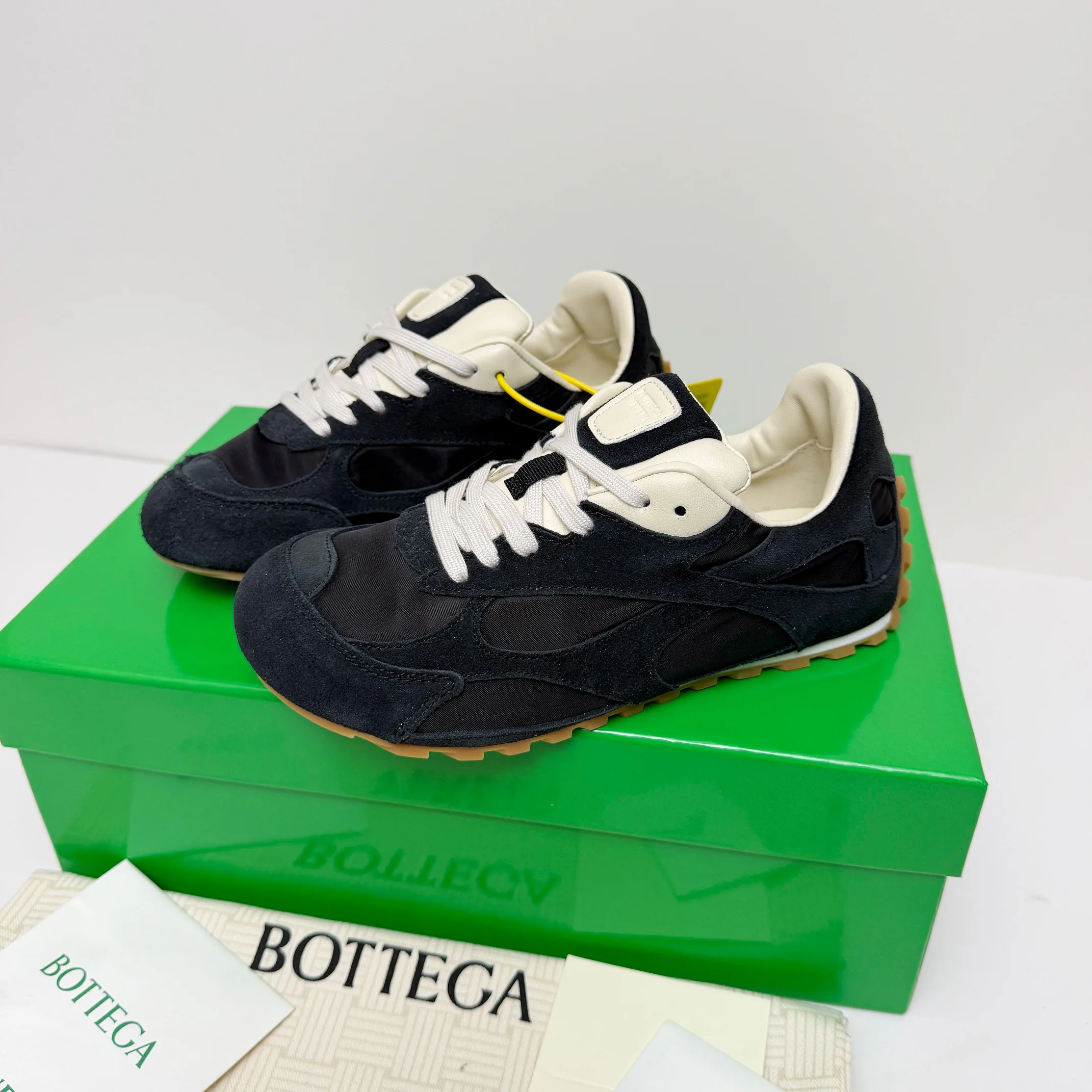 Кроссовки Женские Bottega Veneta 6239949