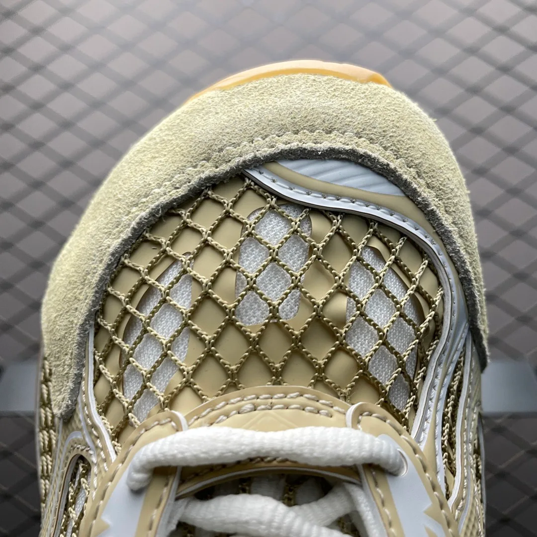 Кроссовки Женские Bottega Veneta 4713060