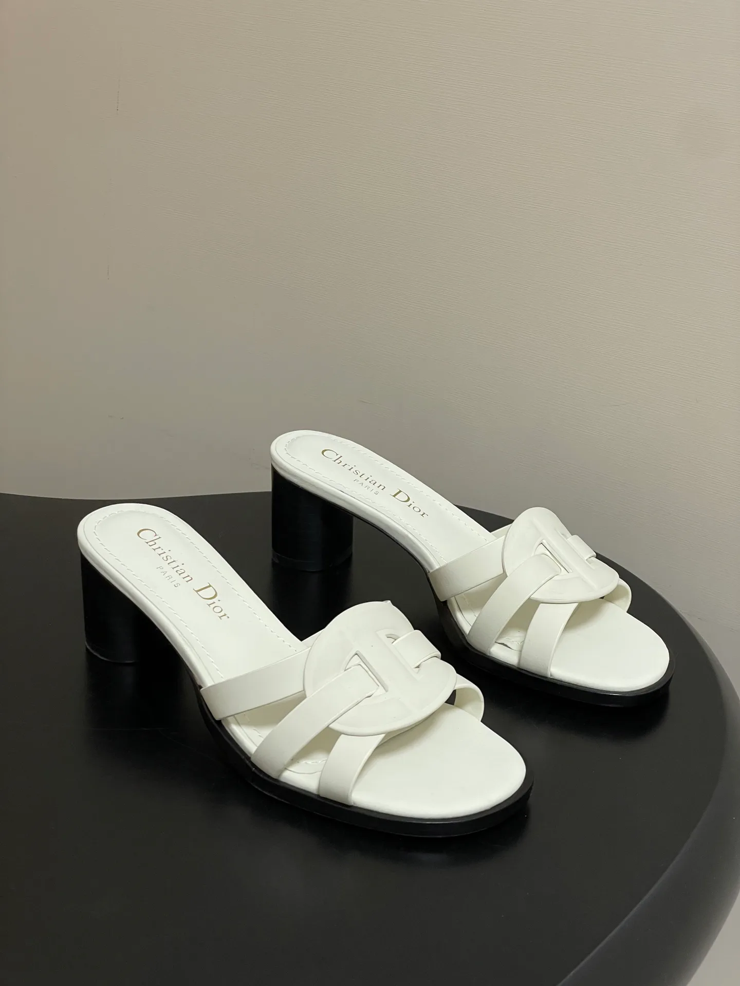 Сандалии Женские Christian Dior 12810860